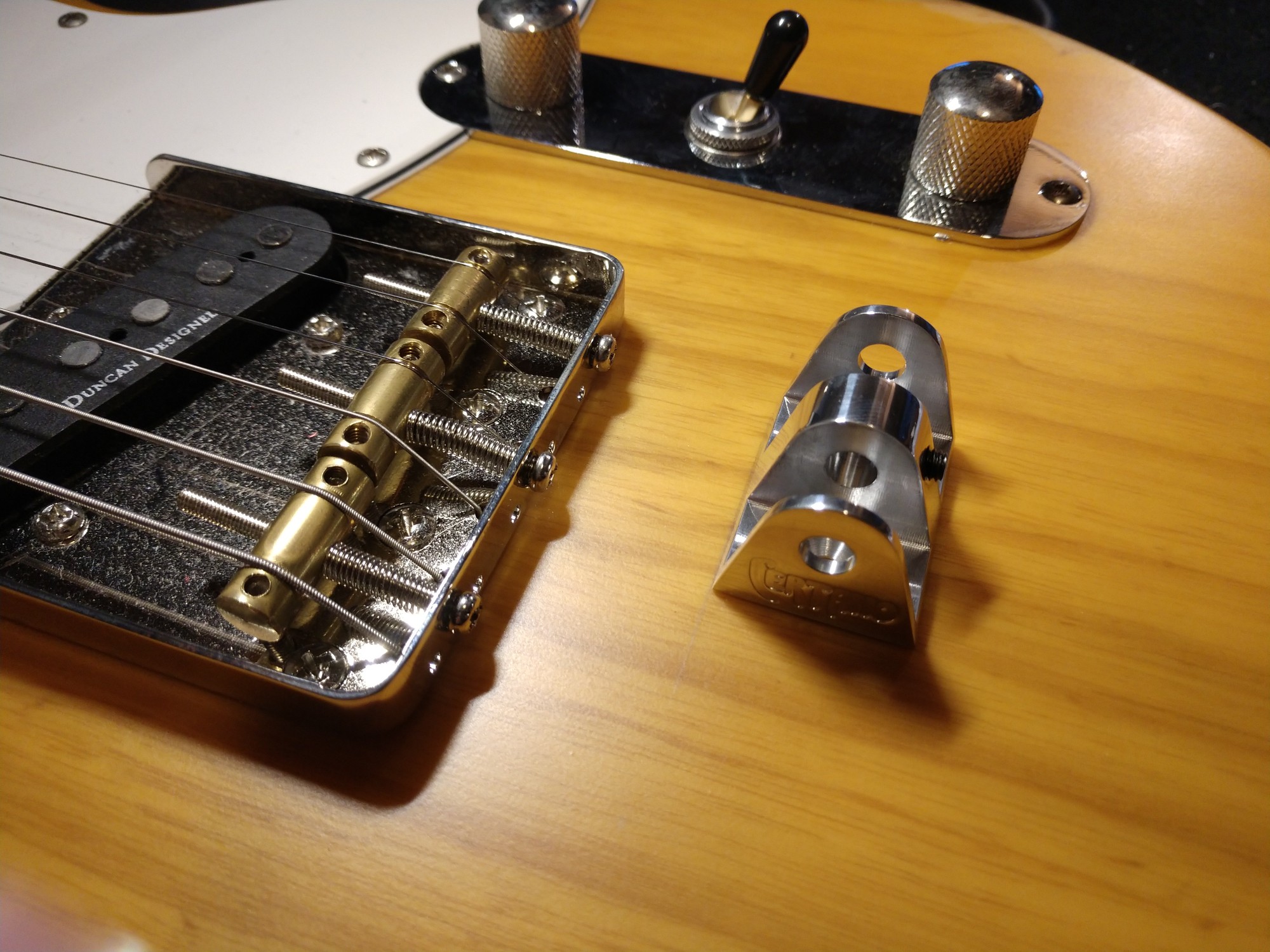 Hand bender guitar hotsell