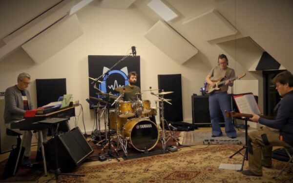 “Hands-On” On Stage? Steps Inside Rehearsal