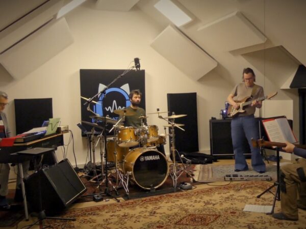 “Hands-On” On Stage? Steps Inside Rehearsal